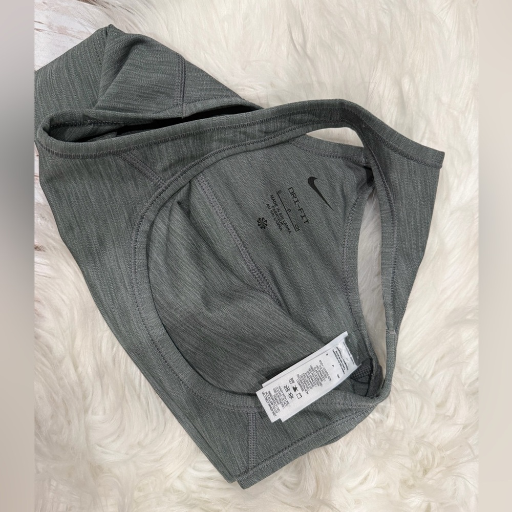 Nike Running Division NYC Sports Bra - Picture 3 of 3